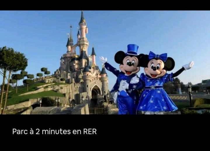 Disneyland Paris Val D'europe La Vallee Village Parking 500m Gare Val D'europe Appartement