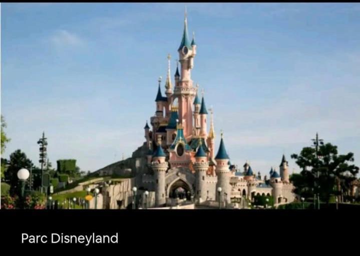 Appartement Disneyland Paris Val D'europe La Vallee Village Parking 500m Gare Val D'europe *